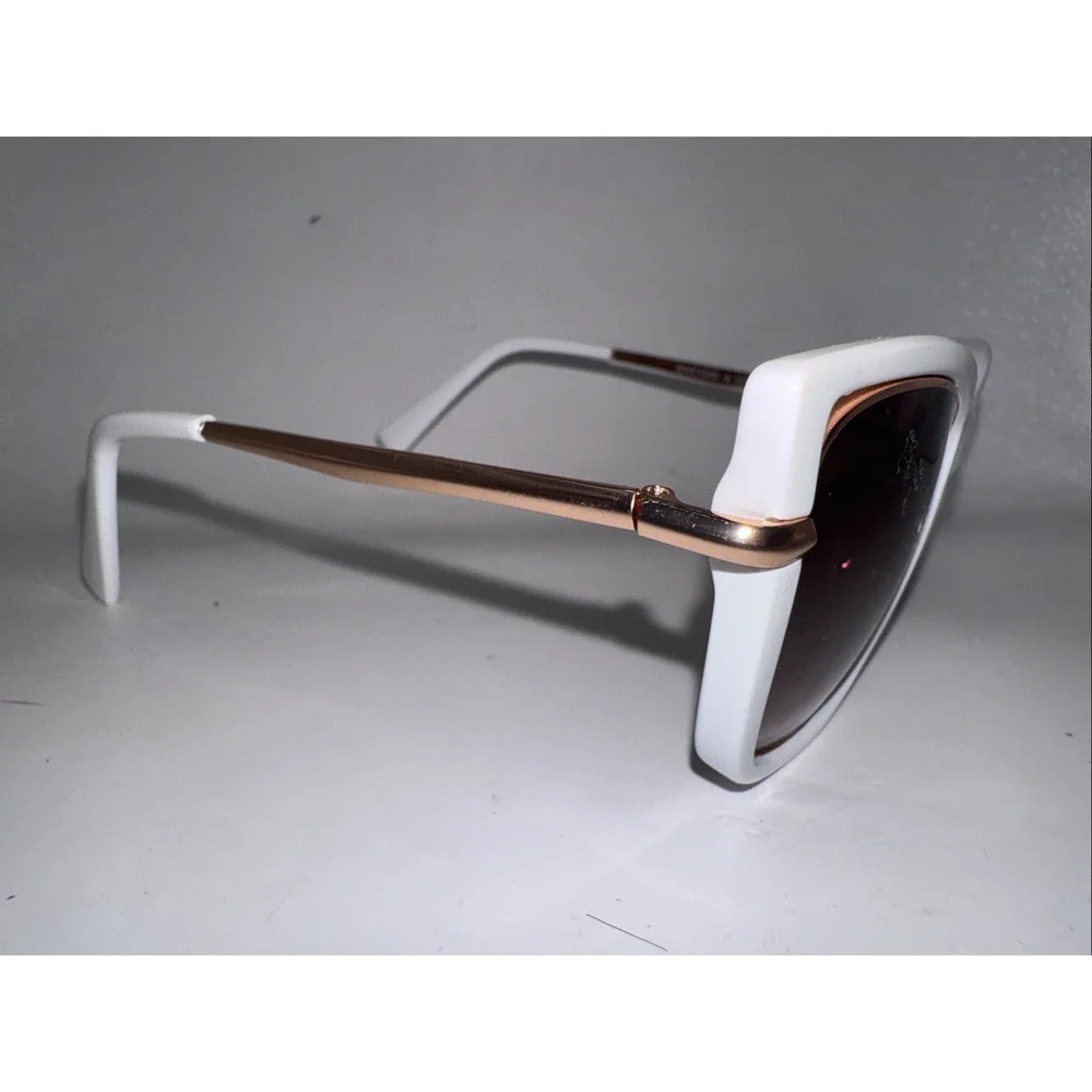 Vince Camuto vince camuto